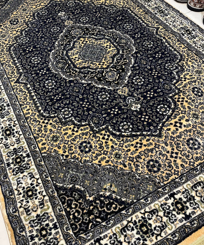 TRADITIONAL-POLYPROPYLENE YARN RUG