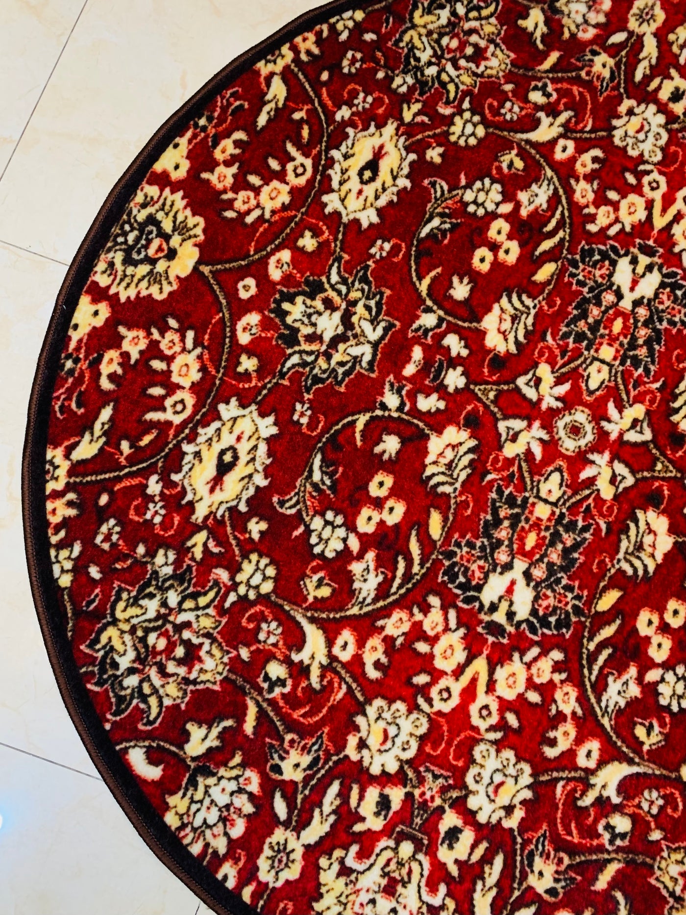 TRADITIONAL PRINT ROUND RUG