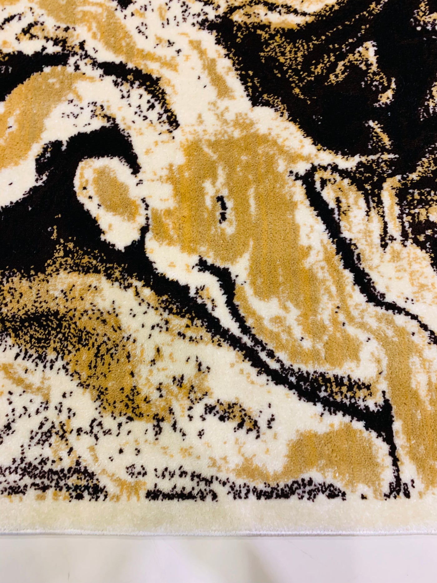 MODERN POLYPROPYLENE YARN RUG (Article#FX121)