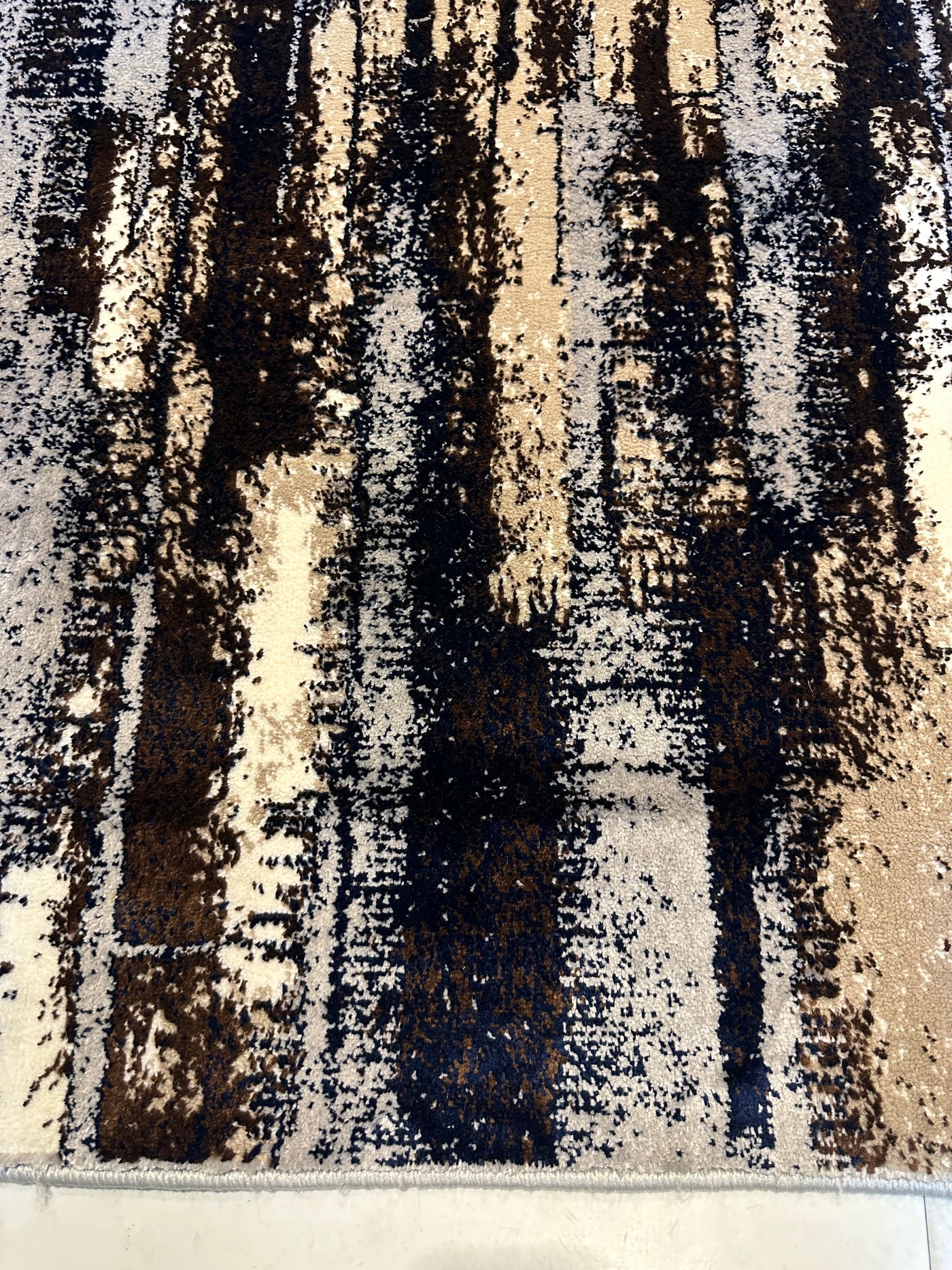 MODERN-POLYPROPYLENE YARN RUG