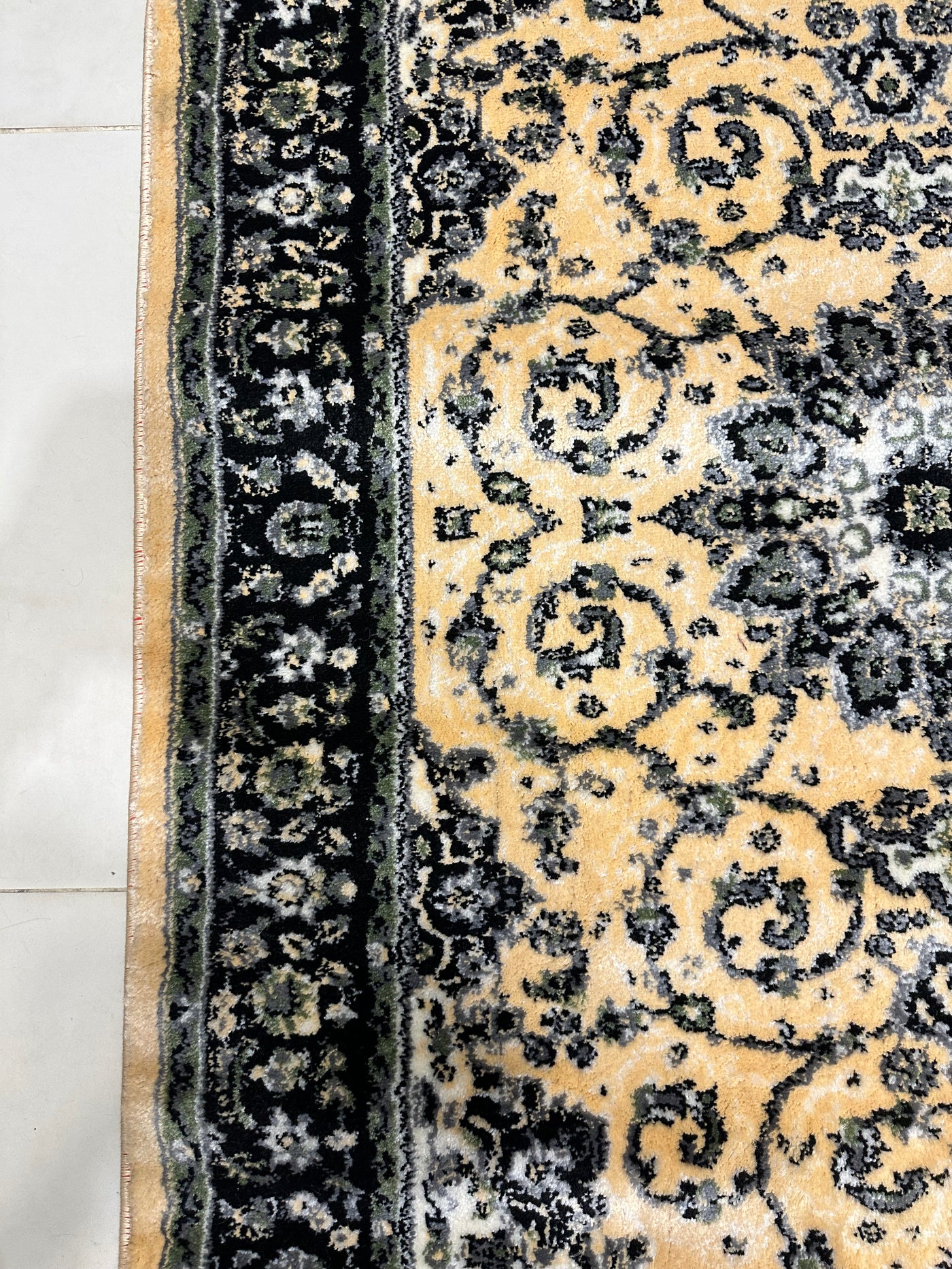 TRADITIONAL-POLYPROPYLENE YARN RUG