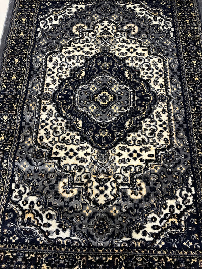 TRADITIONAL-POLYPROPYLENE YARN RUG
