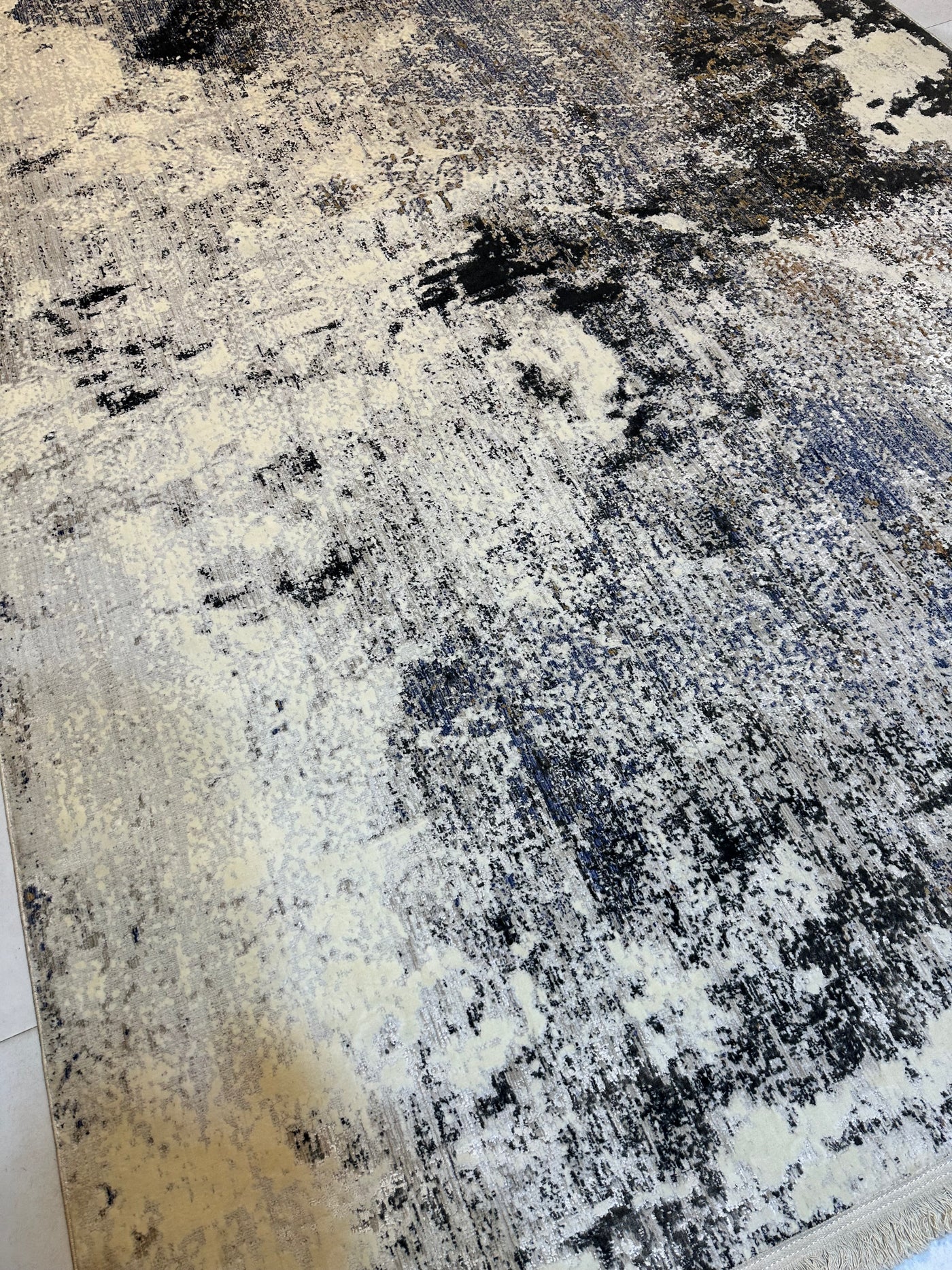 IRANI-MODERN  ,SUPERIOR COMFORT,MODERN STYLE RUG