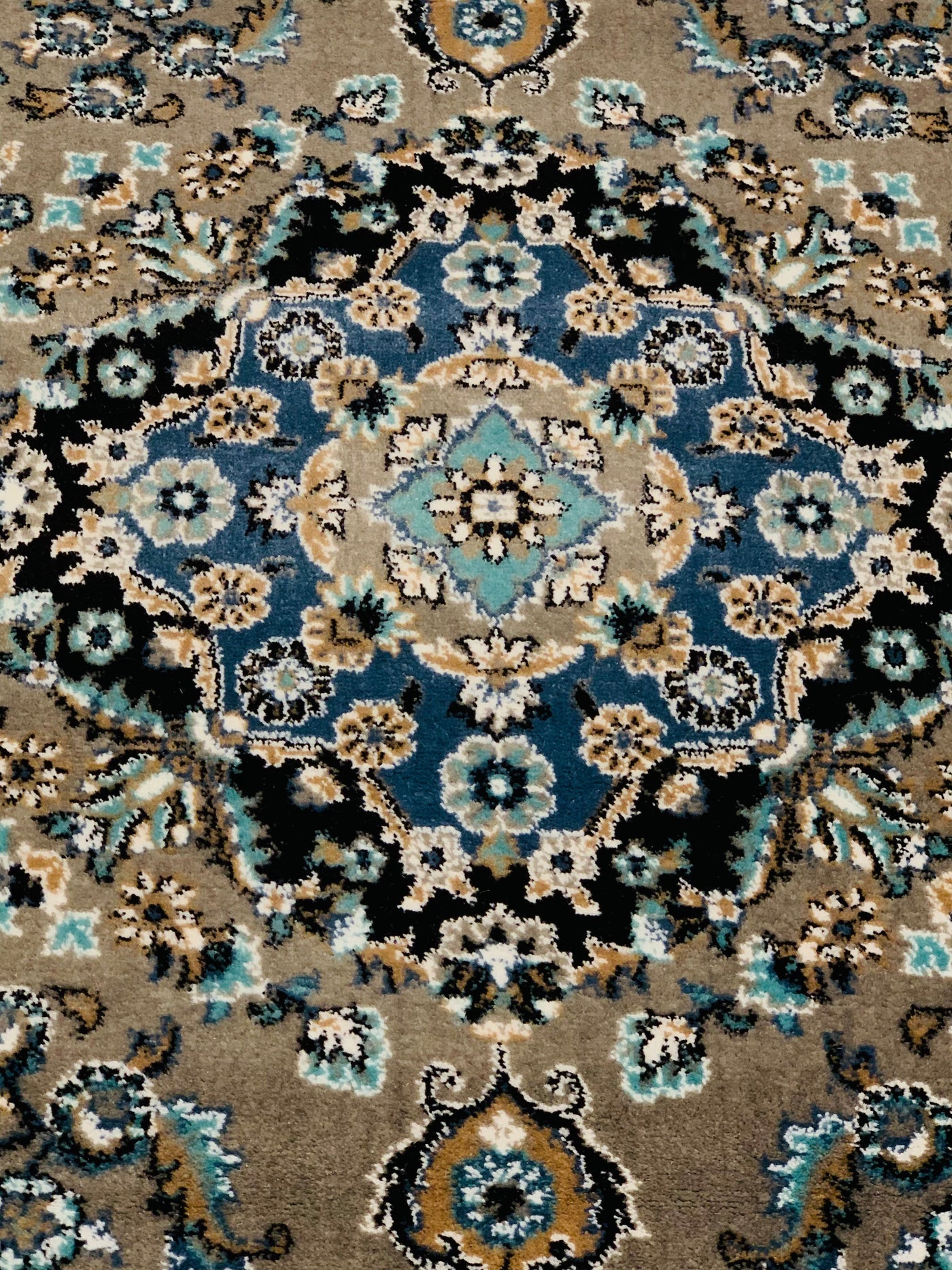 POLYPROPYLENE PERSIAN RUG 5ft width x7.5ft length