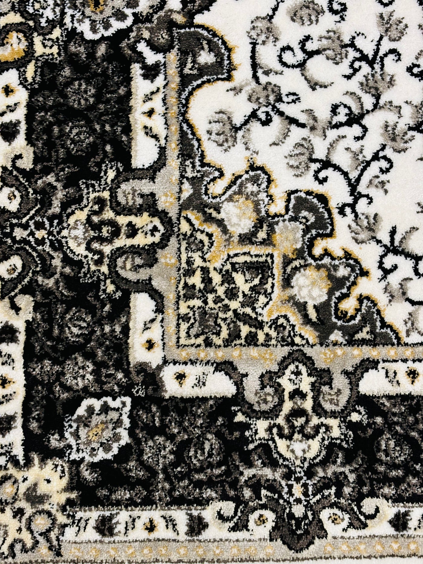 POLYPROPYLENE PERSIAN RUG